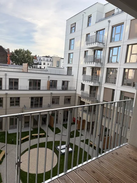 Helle möblierte 2-Zimmer-Wohnung Neubau in Prenzlauer Berg — photo 1